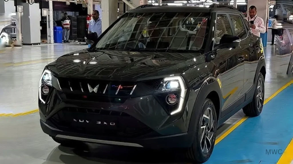Mahindra XUV 3XO MX1